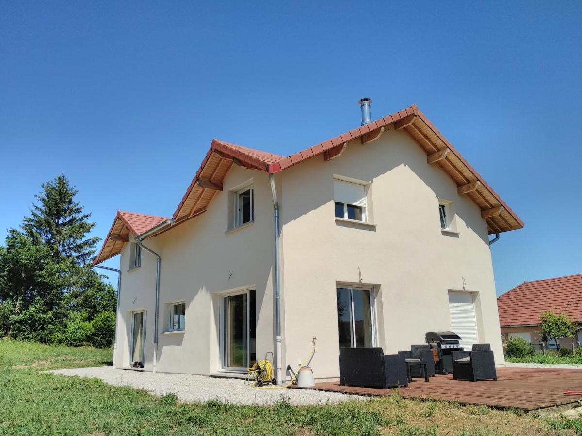La Villa D A Cote Marigny, Lac De Chalain Mont-Sur-Monnet المظهر الخارجي الصورة